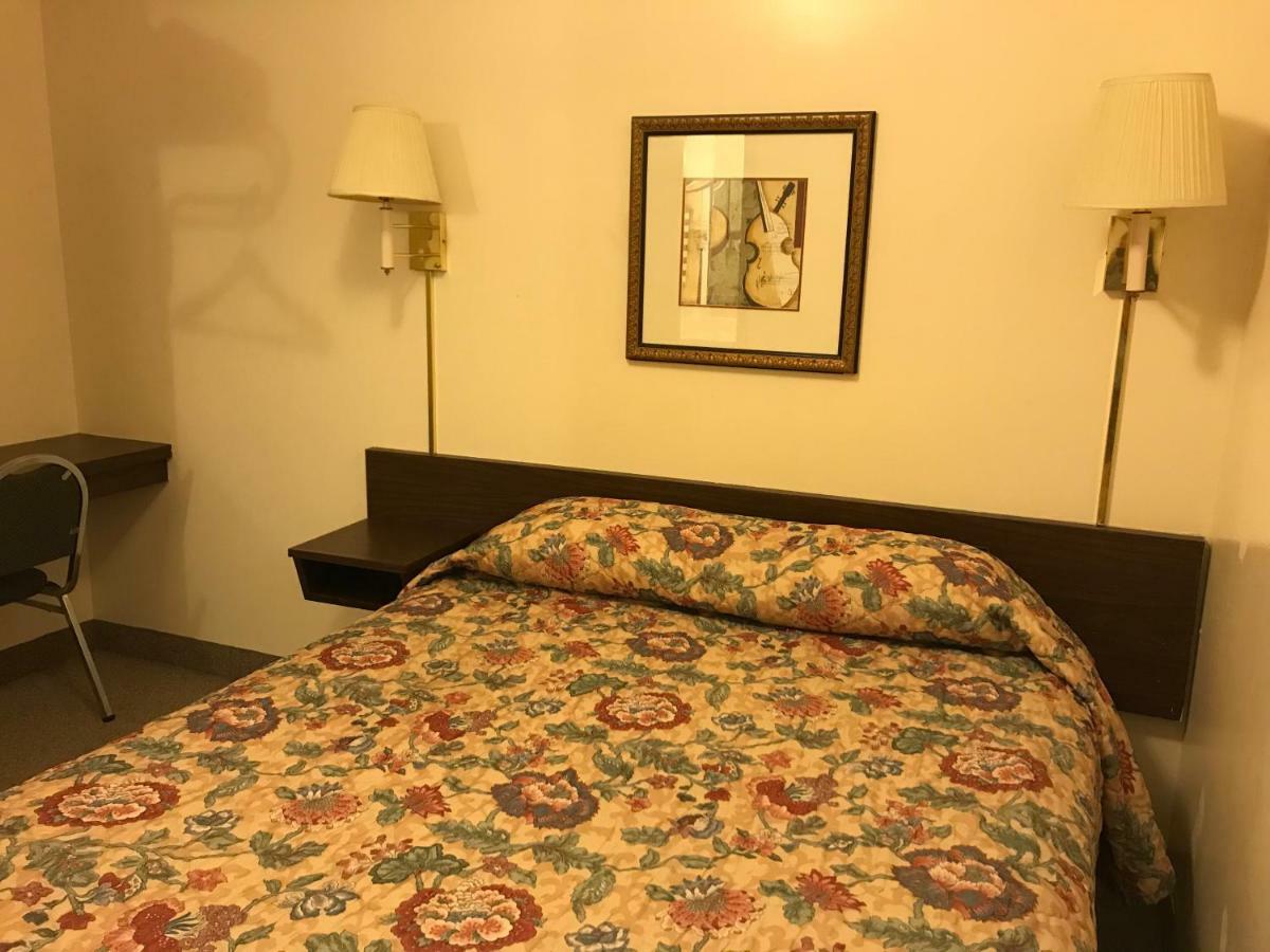 Motel Grand シャドロン エクステリア 写真