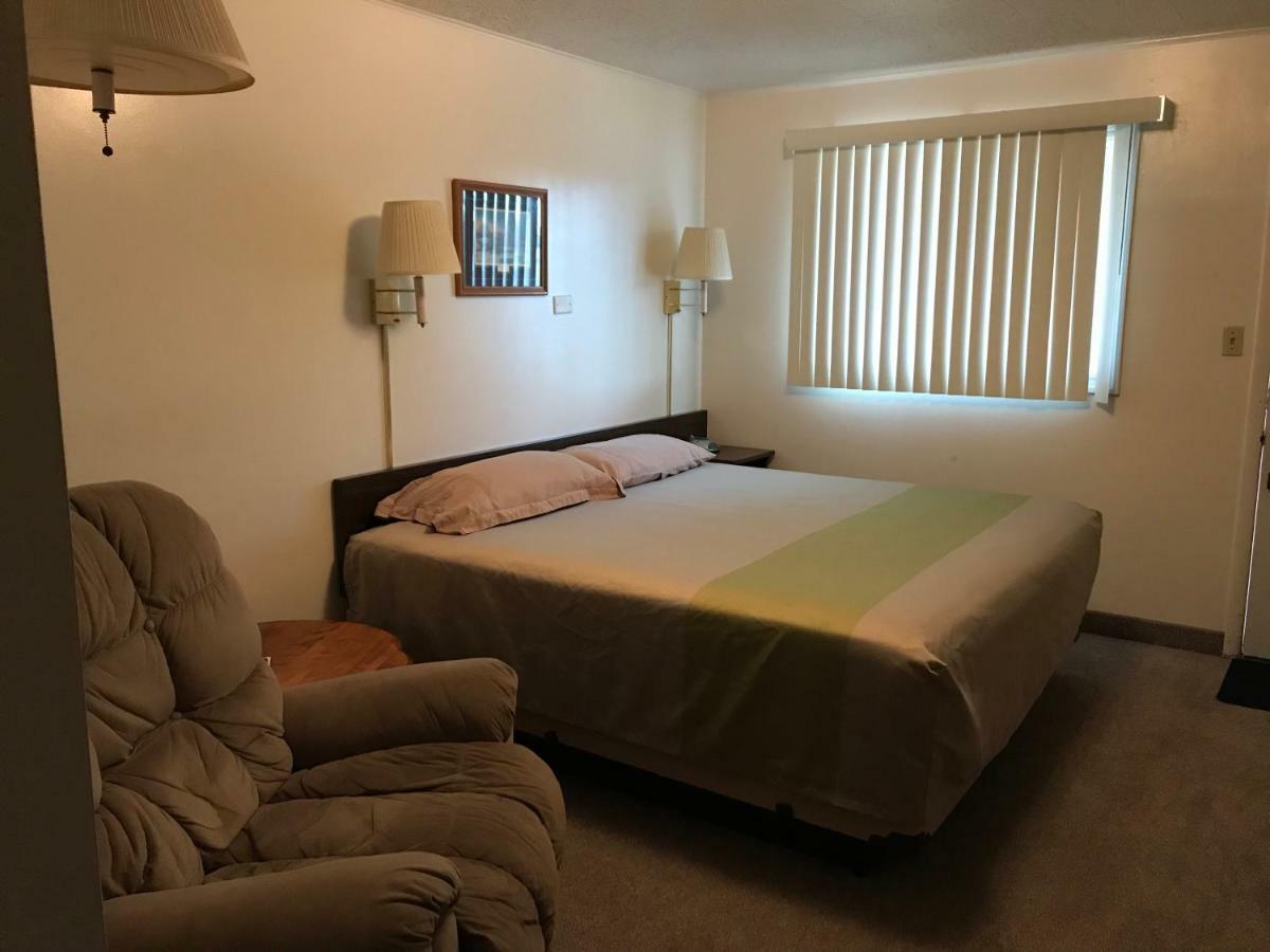 Motel Grand シャドロン エクステリア 写真