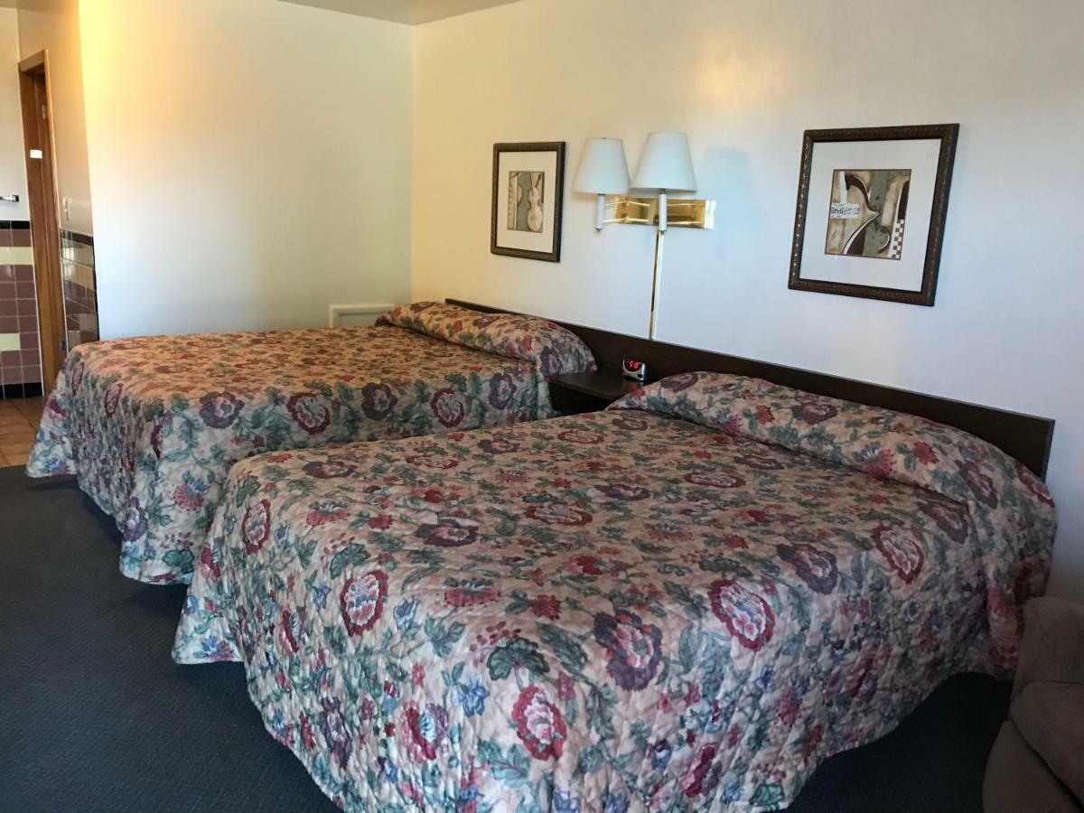 Motel Grand シャドロン エクステリア 写真